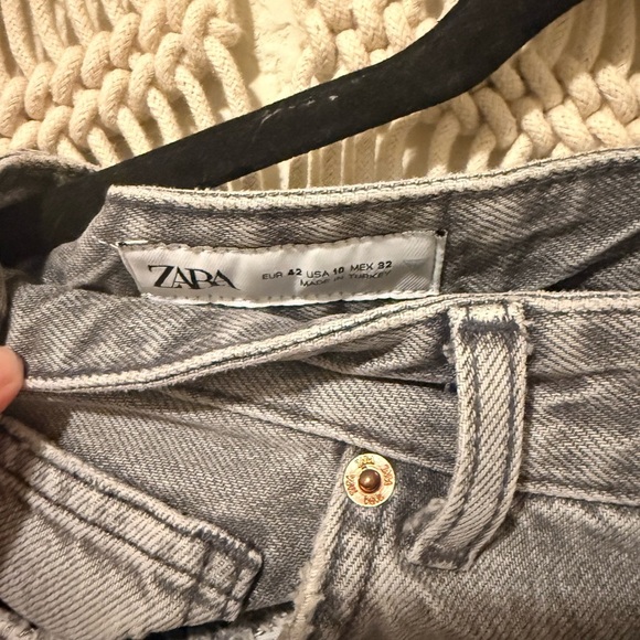 Zara Light Gray Wide Leg Baggy Denim Pants Size 10 | High-Waisted Casual Trendy - Picture 3 of 3